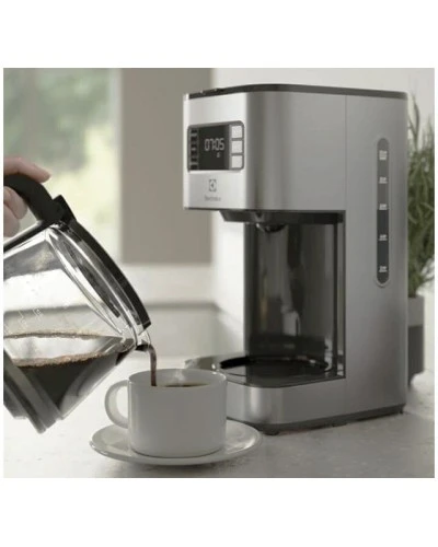 Кавоварка Electrolux - E 5 CM 1-6 ST