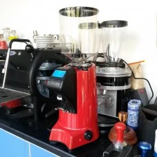 Кавомолка EUREKA ZENITH 65 E HS (Італія)