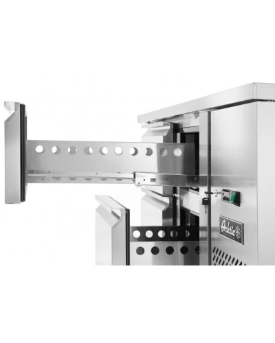 Холодильний стіл Profi Line 700 з 4 ящиками та тумбочкою - 230V / 250W - 0/8˚C - 1360x700x(H)850
