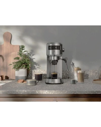 Кавоварка Electrolux - E 6 EC 1-6 ST