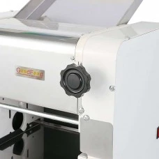 Тісторозкаточна електрична машина GoodFood NM300WF підлогова