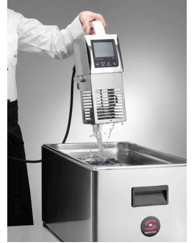 Занурювальний термостат для приготування їжі Sous Vide 9, на макс.56 літрів, функція Bluetooth