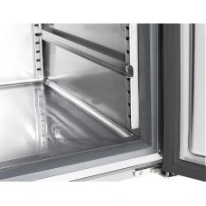 Холодильний стіл для піци PREMIUM - 1,4 x 0,7 m - 3 скляних дверей GGM Gastro