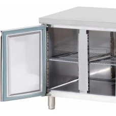 Холодильний стіл ECO - 2,2 x 0,7 m - 3 скляних дверей та 2 шухляди 1/2 GGM Gastro